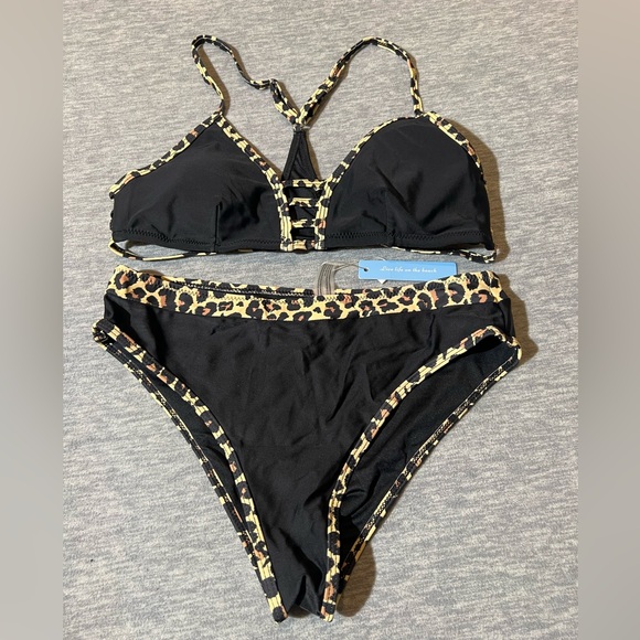 live life on the beach Other - Live Life On The Beach 2 piece bikini women’s M‎ strappy black leopard print new